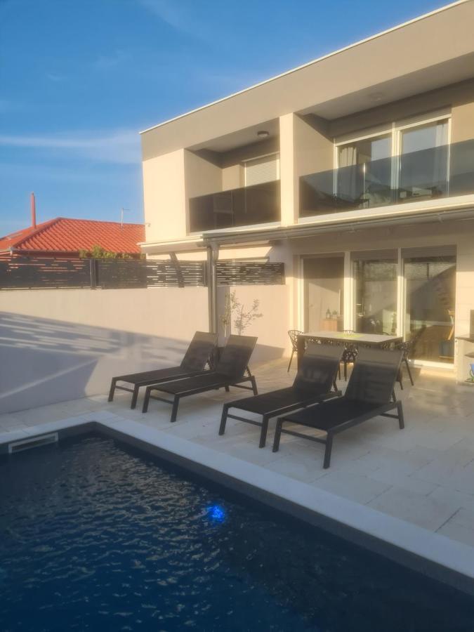 Villa Maris Нін Екстер'єр фото